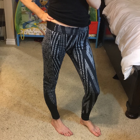 oakley workout pants